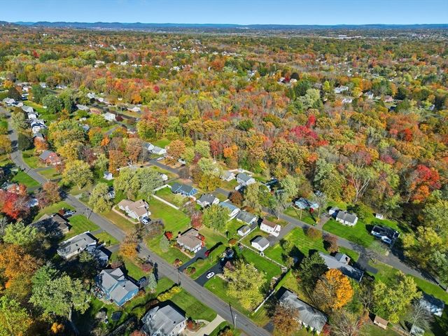 167 Wolcott Ave, West Springfield, MA 01089