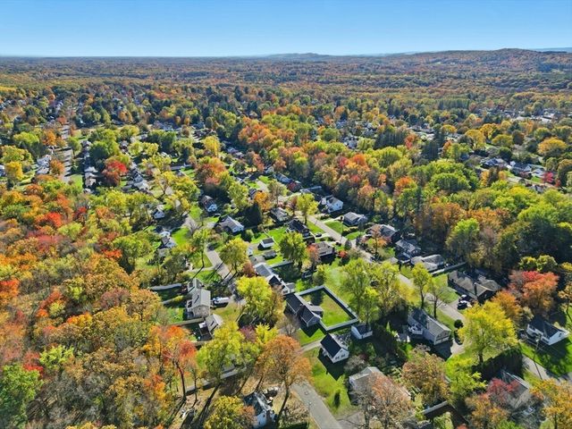 167 Wolcott Ave, West Springfield, MA 01089