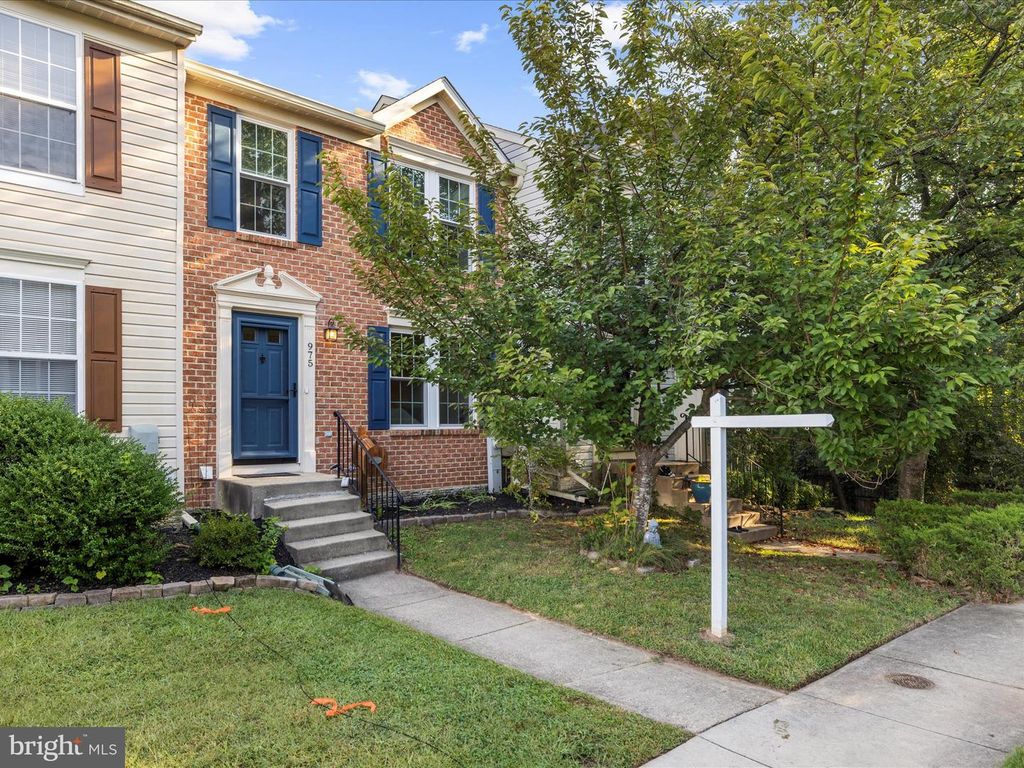 975 CHESTNUT MANOR CT, Chestnut Hill Cove, MD 21226