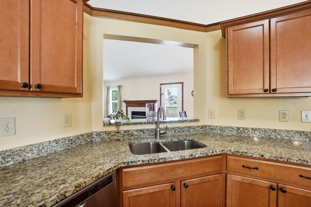 2020 Bellflower Court, Grove City, OH 43123