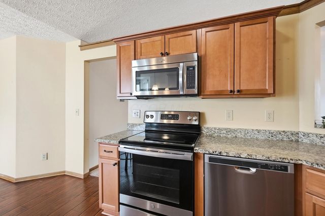 2020 Bellflower Court, Grove City, OH 43123