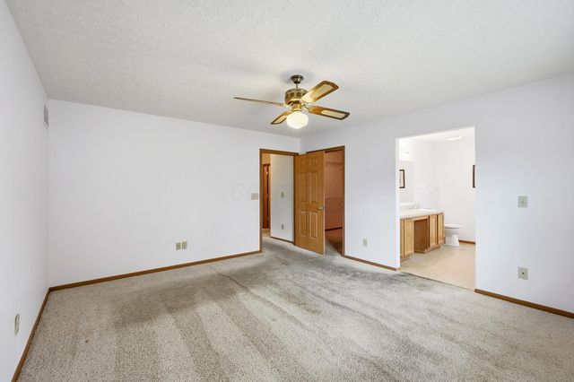 2020 Bellflower Court, Grove City, OH 43123