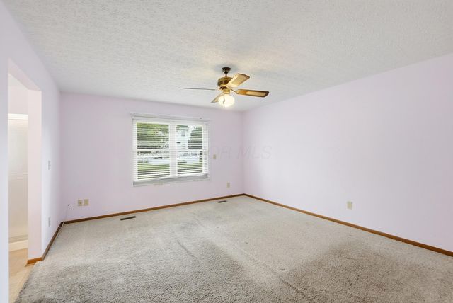 2020 Bellflower Court, Grove City, OH 43123