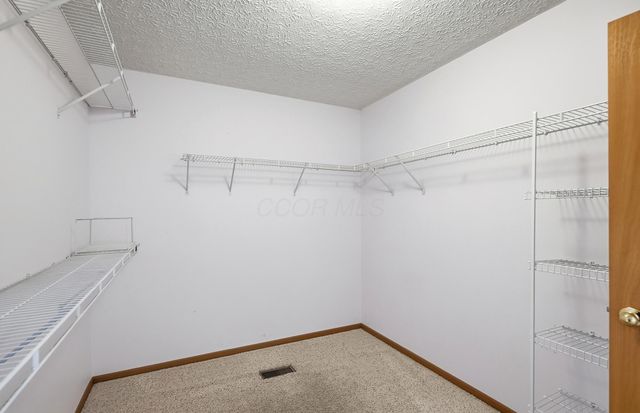 2020 Bellflower Court, Grove City, OH 43123