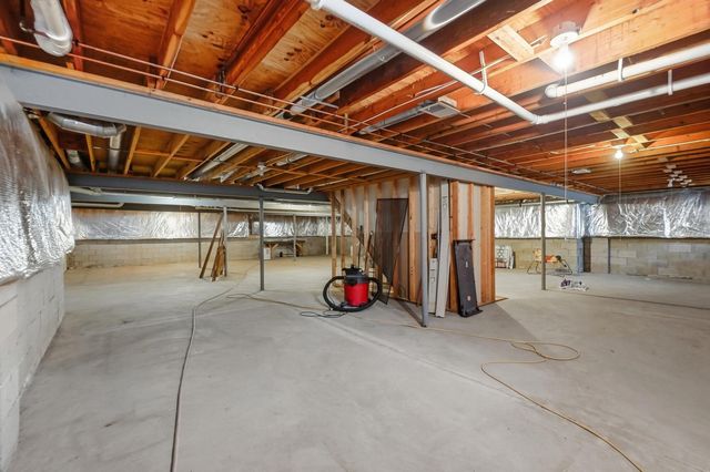 2020 Bellflower Court, Grove City, OH 43123