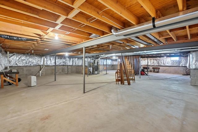2020 Bellflower Court, Grove City, OH 43123