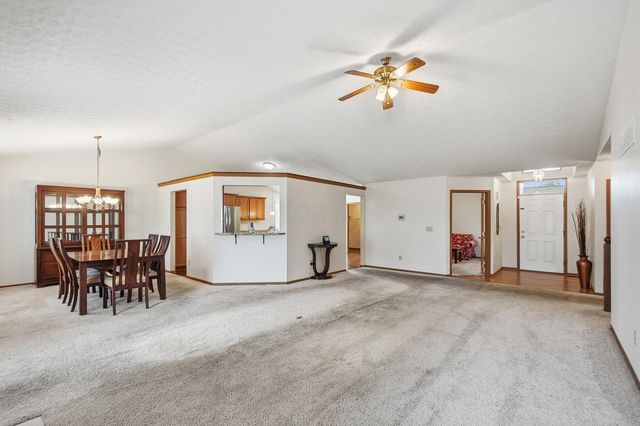 2020 Bellflower Court, Grove City, OH 43123