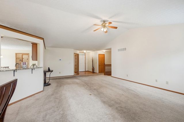 2020 Bellflower Court, Grove City, OH 43123
