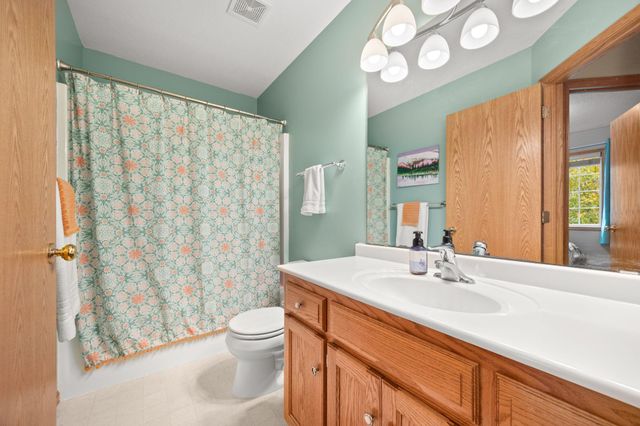 1141 Blackbird Drive SW, Hutchinson, MN 55350