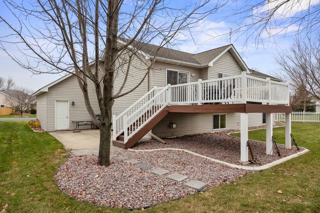 1141 Blackbird Drive SW, Hutchinson, MN 55350