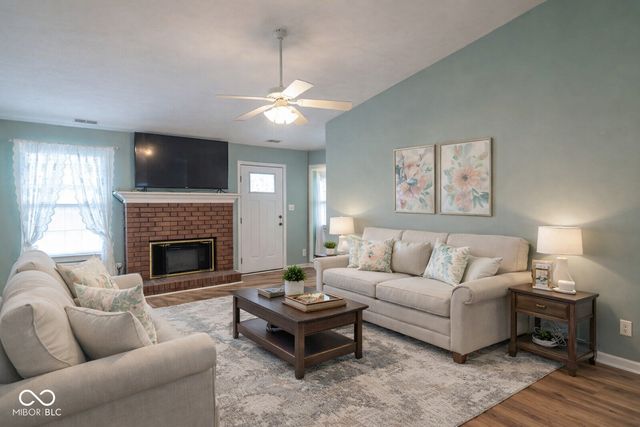 1005 Honeysuckle Court, Mooresville, IN 46158