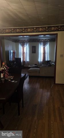 348 ADELINE ST, Trenton, NJ 08611