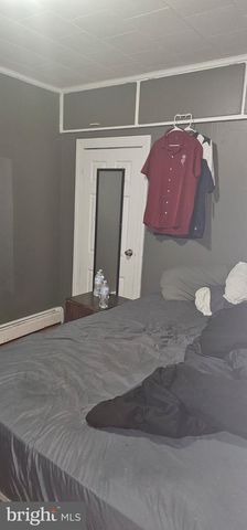 348 ADELINE ST, Trenton, NJ 08611