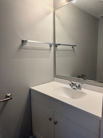 1510 W Knollwood Cir Apt 1, Clarksville, TN 37043