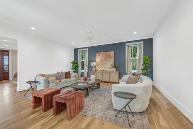 1402 Ashwood Ave, Nashville, TN 37212