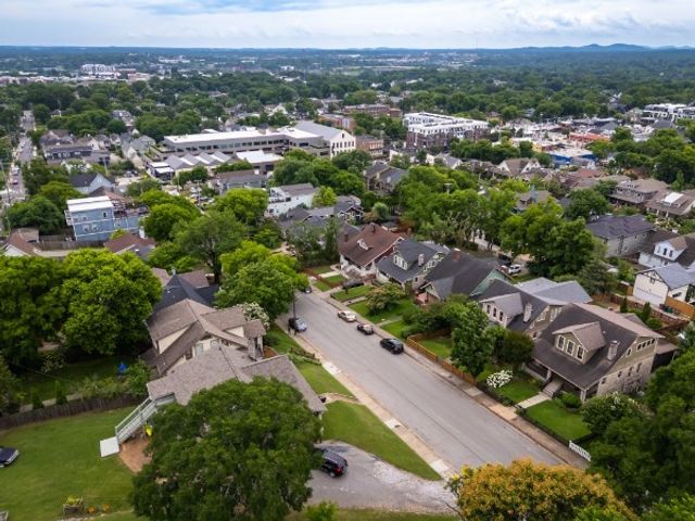 1402 Ashwood Ave, Nashville, TN 37212