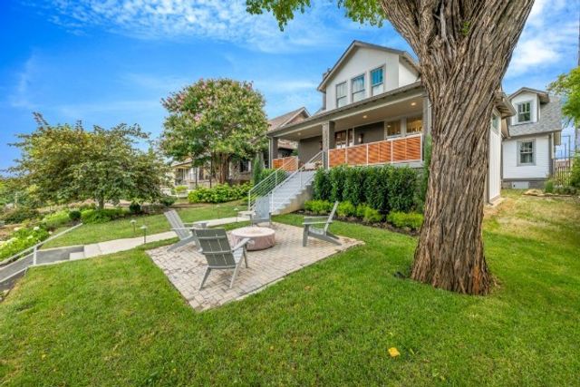 1402 Ashwood Ave, Nashville, TN 37212