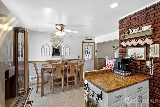 138 Washington Avenue, Old Bridge, NJ 08879