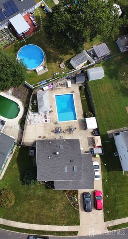 138 Washington Avenue, Old Bridge, NJ 08879