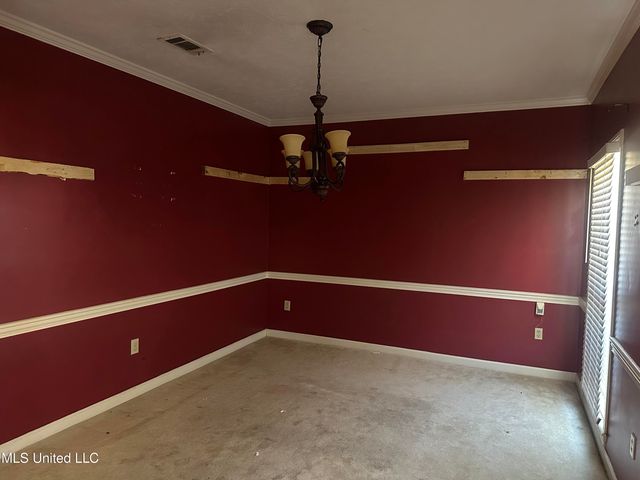 43 S Crownpointe Drive, Jackson, MS 39211