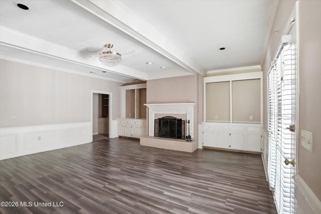 43 S Crownpointe Drive, Jackson, MS 39211