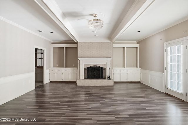 43 S Crownpointe Drive, Jackson, MS 39211