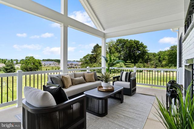 1006 STONEHILL LN, Carlisle, PA 17015