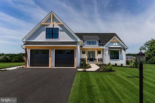 1006 STONEHILL LN, Carlisle, PA 17015