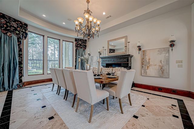 3 Congressional Circle, Spring, TX 77389