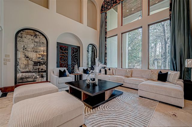 3 Congressional Circle, Spring, TX 77389