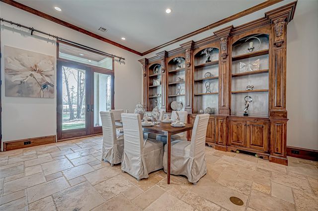 3 Congressional Circle, Spring, TX 77389