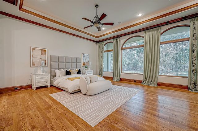 3 Congressional Circle, Spring, TX 77389