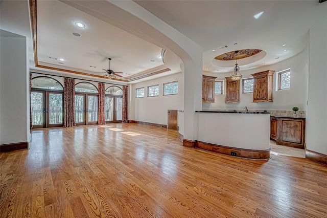 3 Congressional Circle, Spring, TX 77389