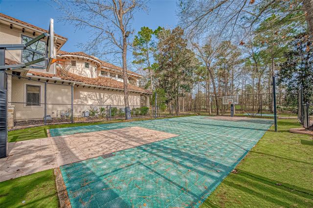 3 Congressional Circle, Spring, TX 77389