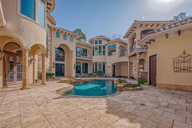 3 Congressional Circle, Spring, TX 77389