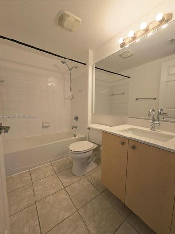 2564 Centergate Dr 208, Miramar, FL 33025