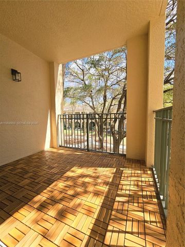 2564 Centergate Dr 208, Miramar, FL 33025