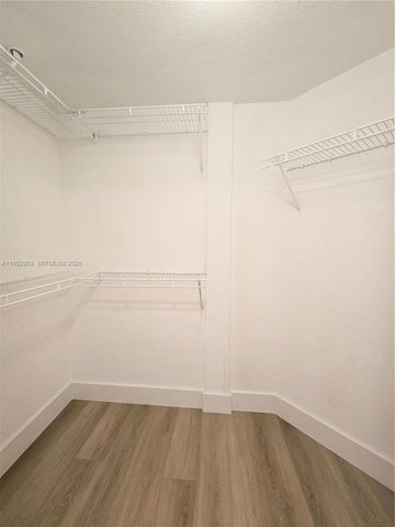 2564 Centergate Dr 208, Miramar, FL 33025