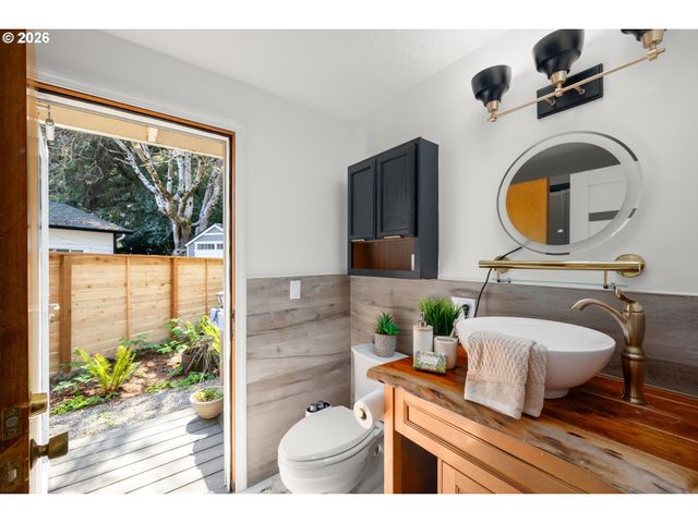 9135 Se 42ND Ave, Milwaukie, OR 97222