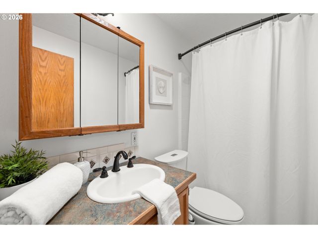 9135 Se 42ND Ave, Milwaukie, OR 97222