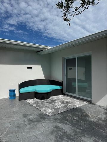 3720 SE 21st PL, Cape Coral, FL 33904