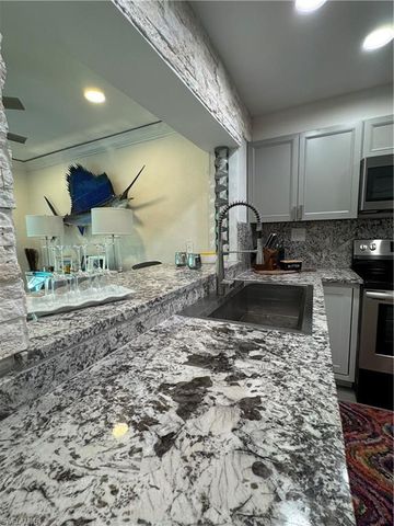 3720 SE 21st PL, Cape Coral, FL 33904