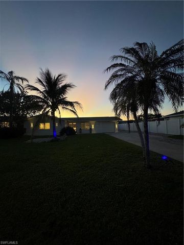 3720 SE 21st PL, Cape Coral, FL 33904