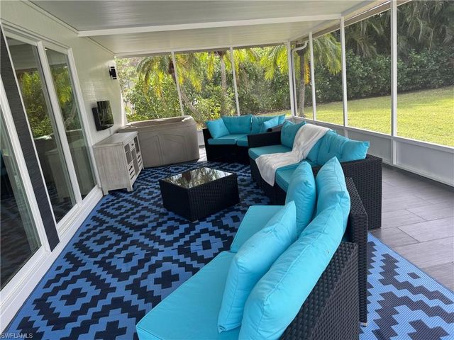 3720 SE 21st PL, Cape Coral, FL 33904