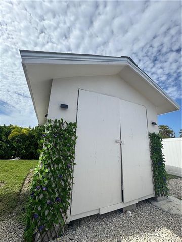 3720 SE 21st PL, Cape Coral, FL 33904