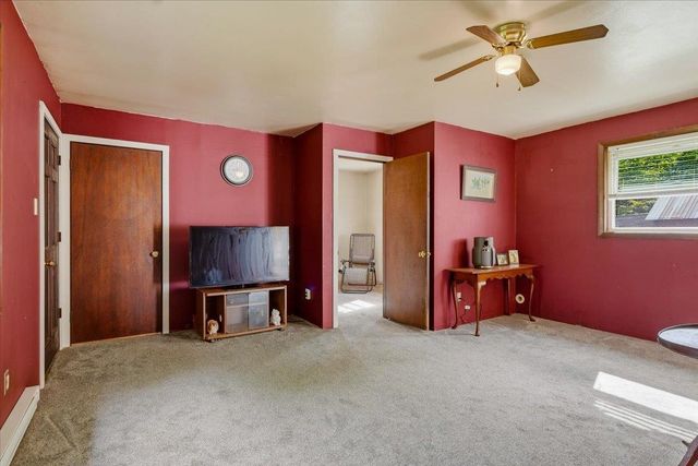 66 Huntley Road, Cambridge, VT 05444