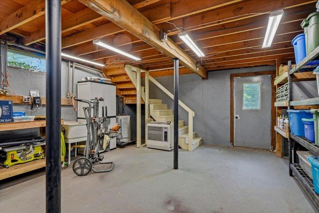 66 Huntley Road, Cambridge, VT 05444
