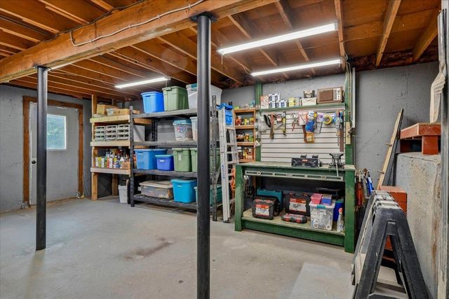 66 Huntley Road, Cambridge, VT 05444
