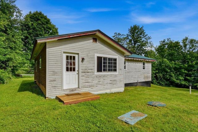 66 Huntley Road, Cambridge, VT 05444