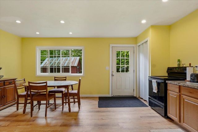 66 Huntley Road, Cambridge, VT 05444